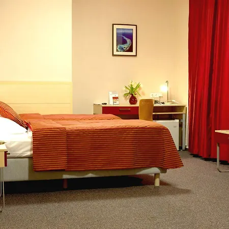 Albellus Hotel 3*