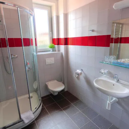 Albellus Hotel 3*