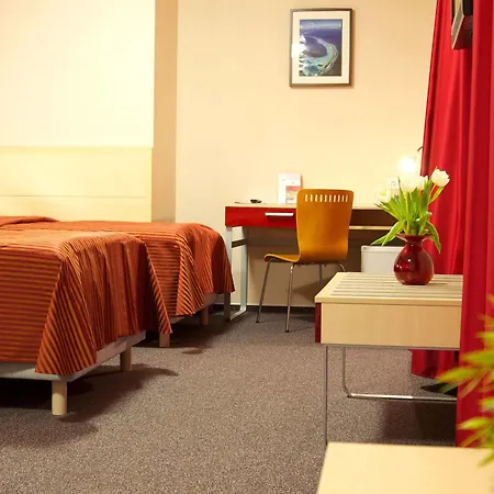 Hotel Albellus 3*